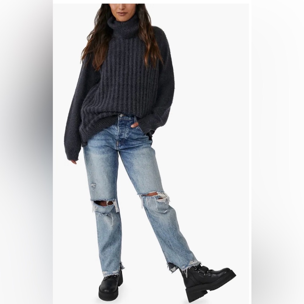 Free People Big City Turtleneck Sweater - Picture 3 of 16